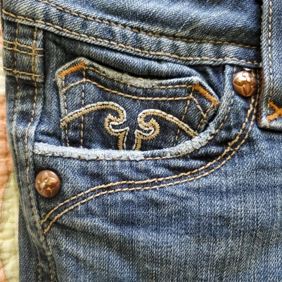 Rock Revival Womans Jeans - Picture 4 of 13